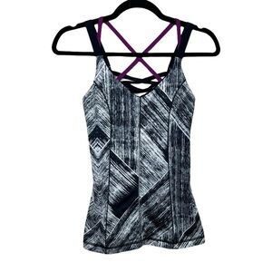 Lululemon Hot to Street Tank